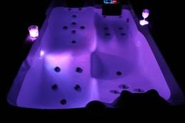 2 - 3 Person Pool Spa Equipment Hot Tub Therapy Spa with 30 whirlpool massage jets