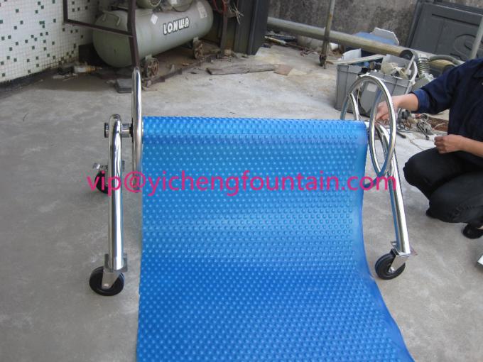 Above Ground Manual Roller Swimming Pool Accessories SS304 / Aluminum Material 5.4M And 7.4M