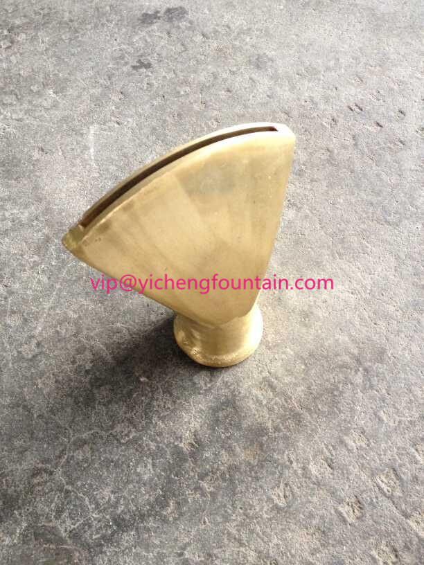Fixed Fan Shape Spray Water Fountain Nozzles Brass SS / Brass With Chrome Material